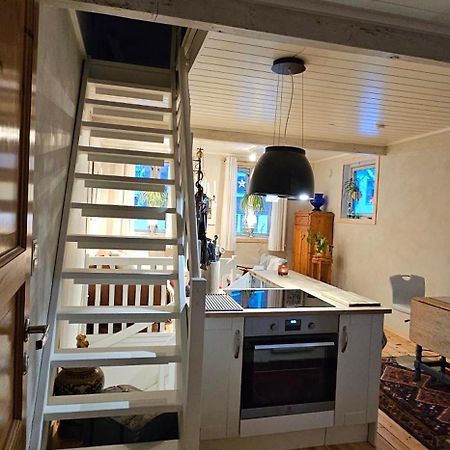 Small Town House Тромсё Экстерьер фото